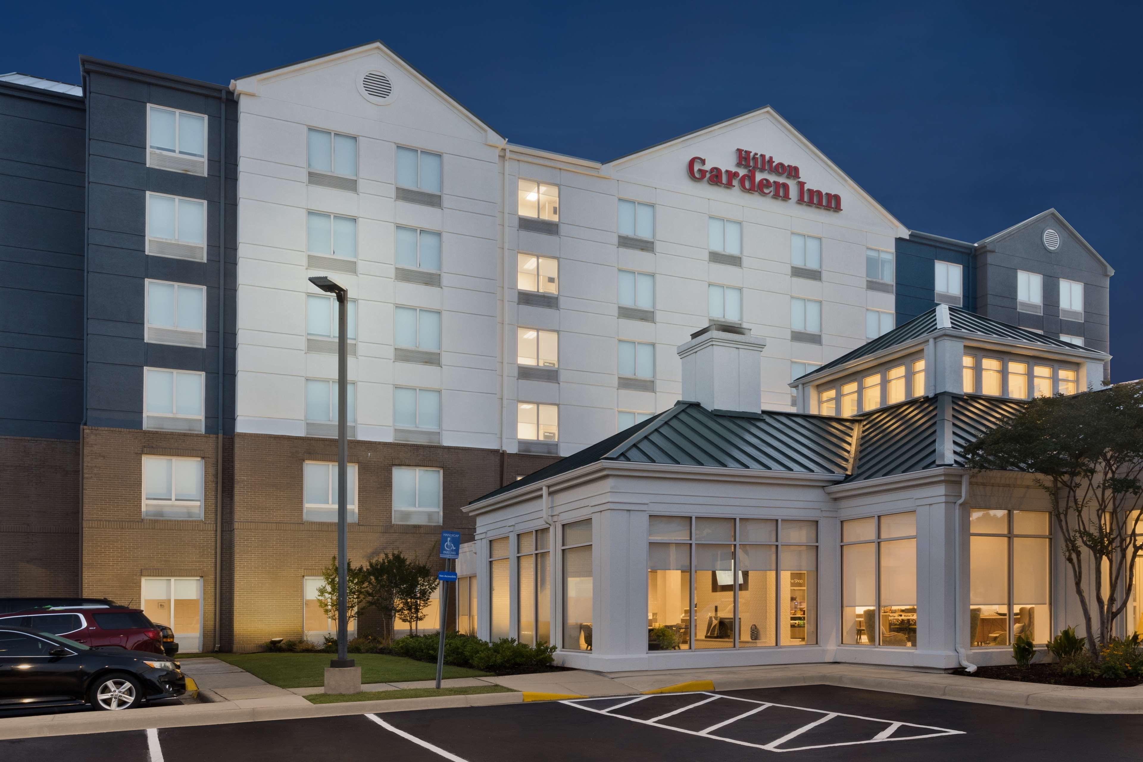 Hilton Garden Inn Birmingham/Lakeshore Drive Exterior photo